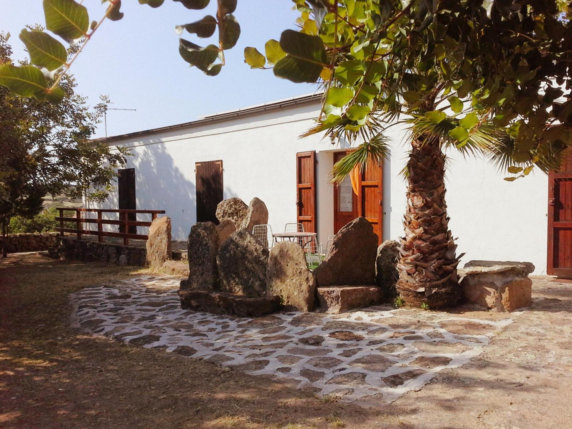 Agriturismo Pentuma Chiaramonti Стая снимка